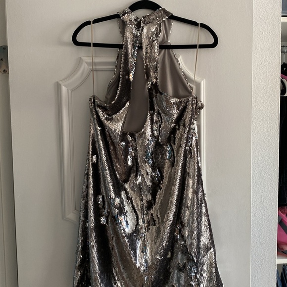 Sparkly Vintage Dress - Picture 3 of 4